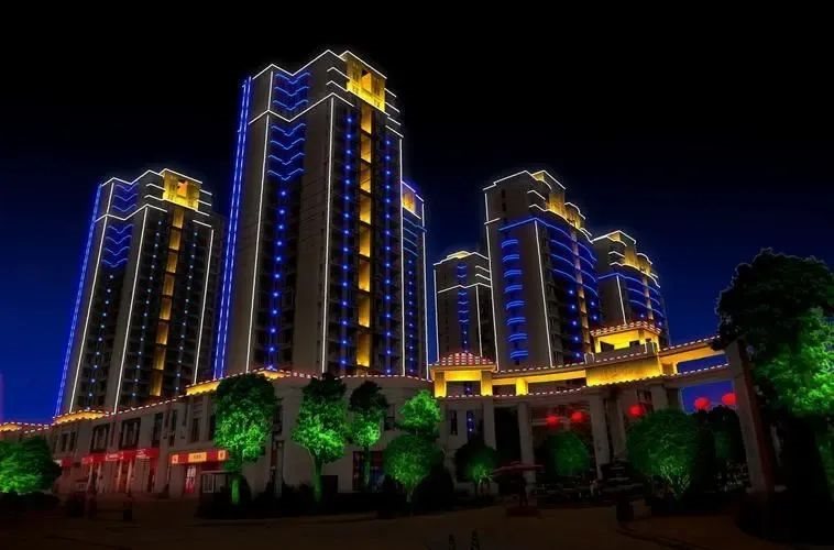 光亚新品丨斯迈得推出可兼容线性电源方案高压PCT5050HV-RGB三合一产品